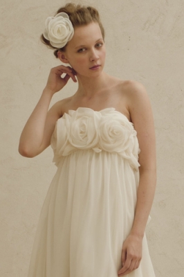 8007 WEDDINGDRESS KUROE